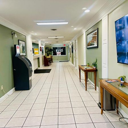 Astoria Hotel North Danville Dış mekan fotoğraf